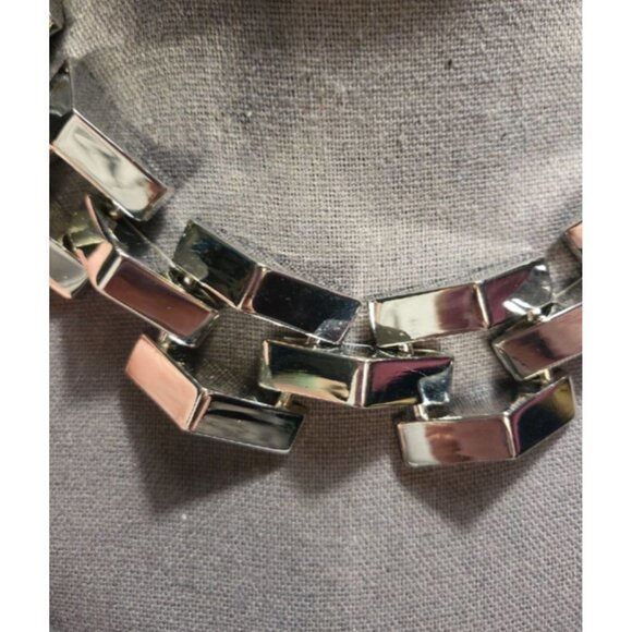 Traci Lynn Silver Tone Statement Necklace - Picture 4 of 6
